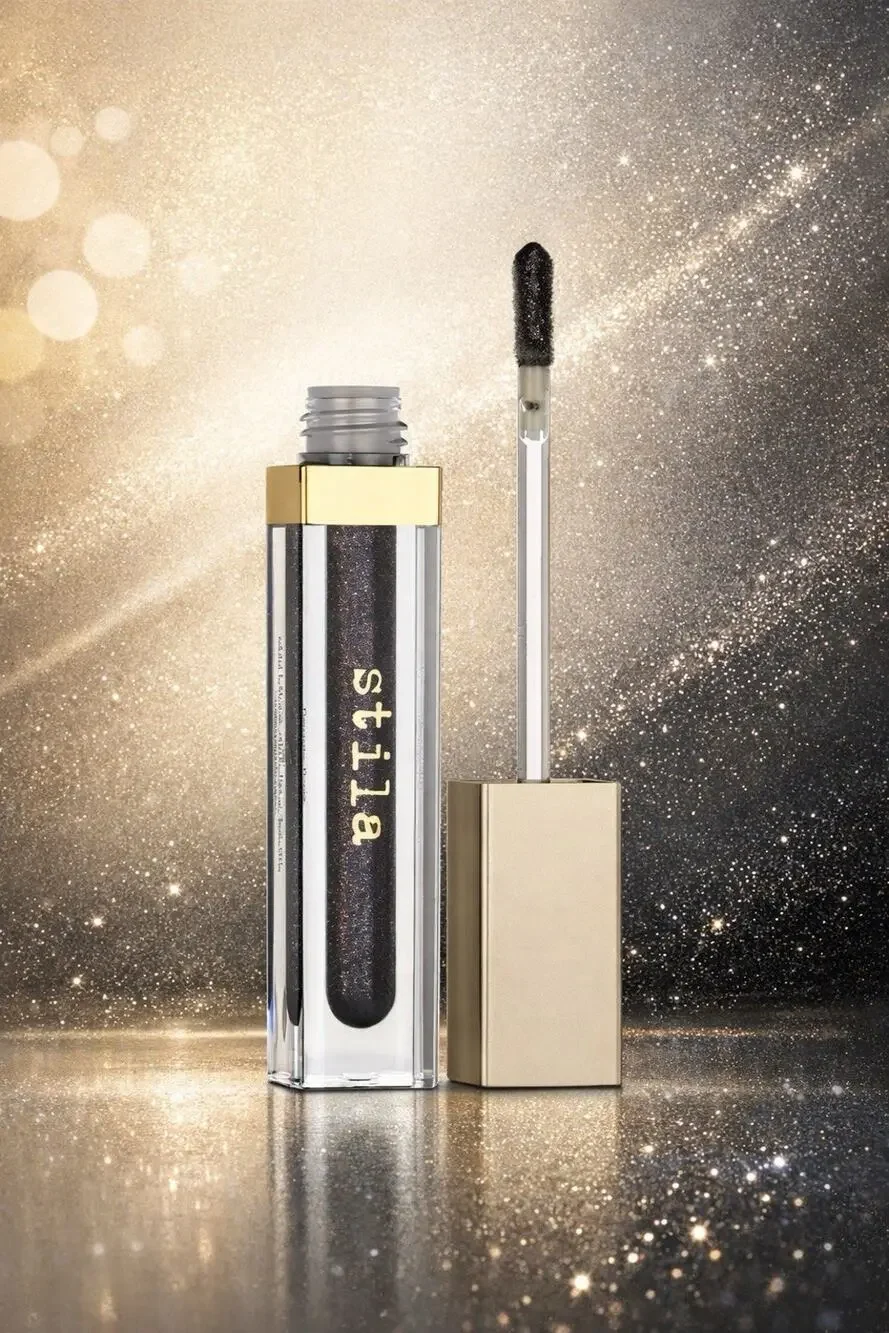 stila - Beauty Boss Lip Gloss - In the Black - 0.11 fl oz/ 3.2 mL